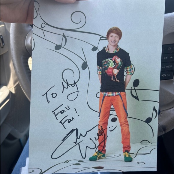 Calum Worthy autograph interest check - Picture 2 of 2